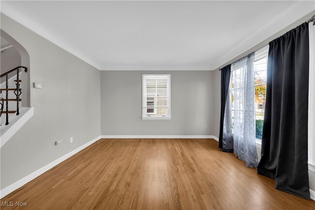 Building Photo - 25730 Shoreview Ave