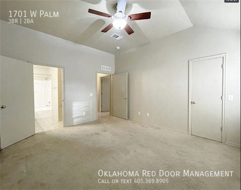 Building Photo - 1701 W Palm Pl