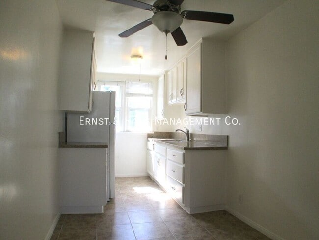 Building Photo - 4529 N Banner Dr