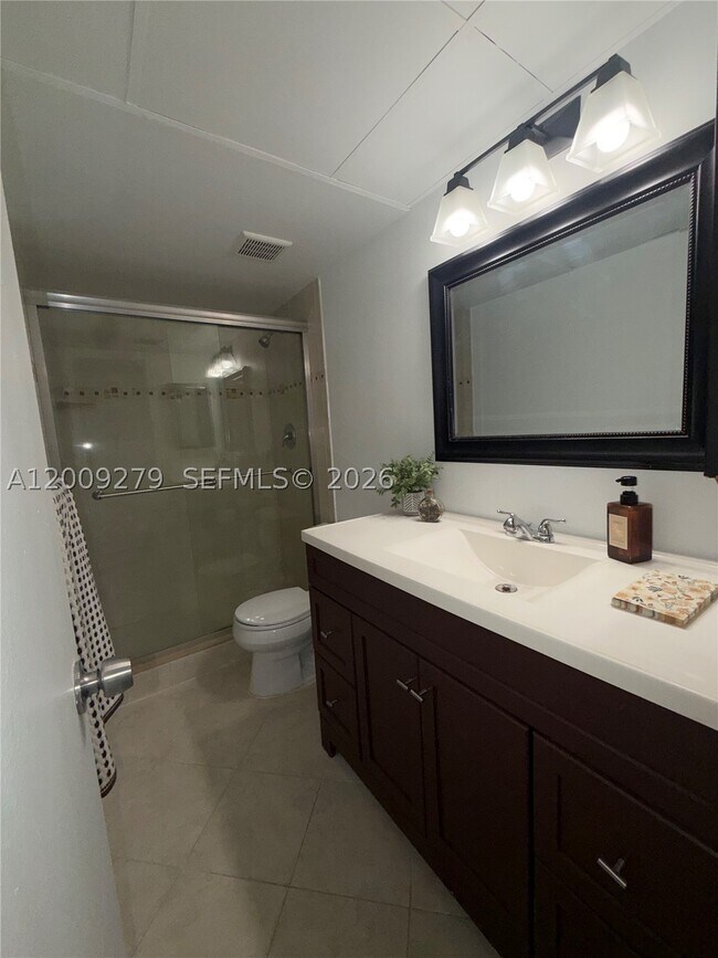 Building Photo - 8513 Old Country 415