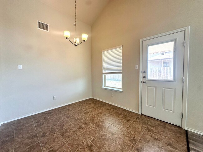 Building Photo - 325 Ammonite Ln