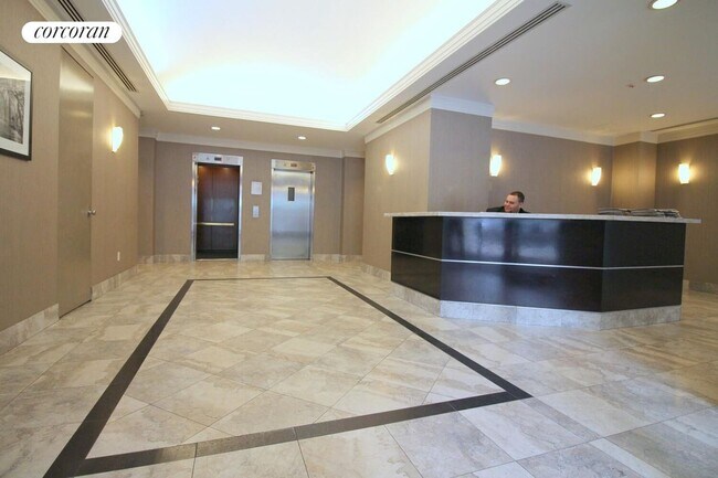 Building Photo - 621 Amsterdam Ave