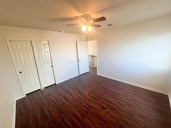 Building Photo - 476 Nottingham Loop