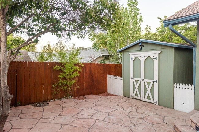 Building Photo - Stunning Turn of the 20th Century Home in ...