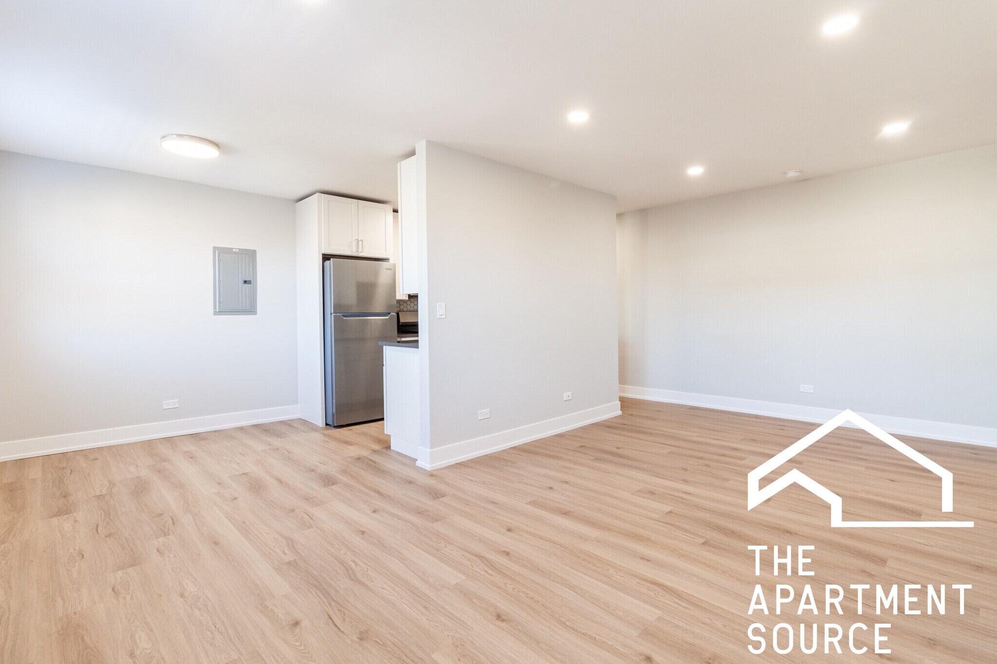 Building Photo - 503 W Aldine Ave