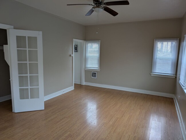 Interior Photo - 1762 E 3rd St