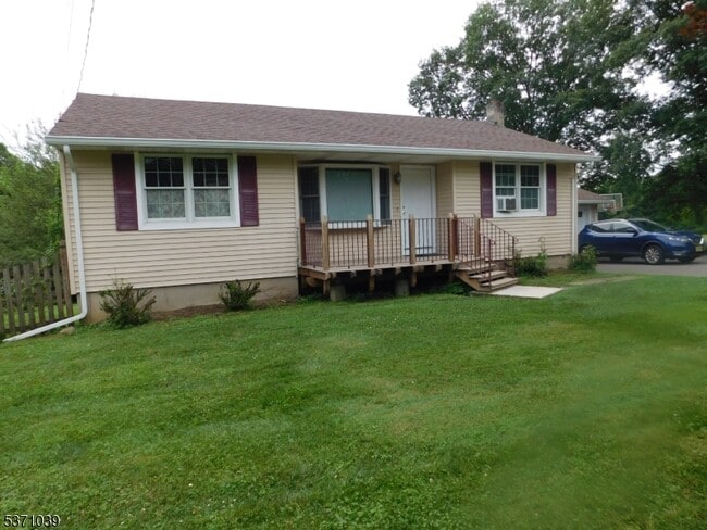 Building Photo - 584 Co Rd 614