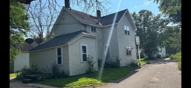 Building Photo - 641 Franklin St