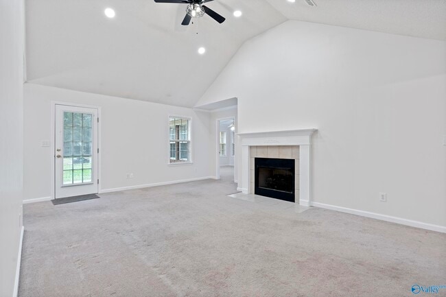 Building Photo - 100 Ellacott Dr