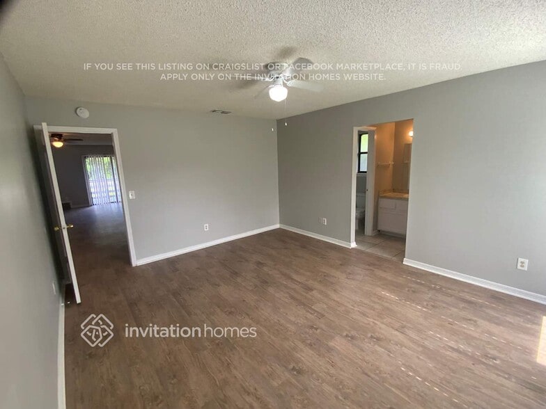 Building Photo - 8404 Boysenberry Ln W