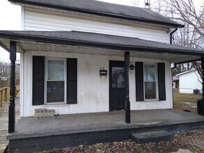 Building Photo - Move In by January! 3BR Home in Jeffersonville