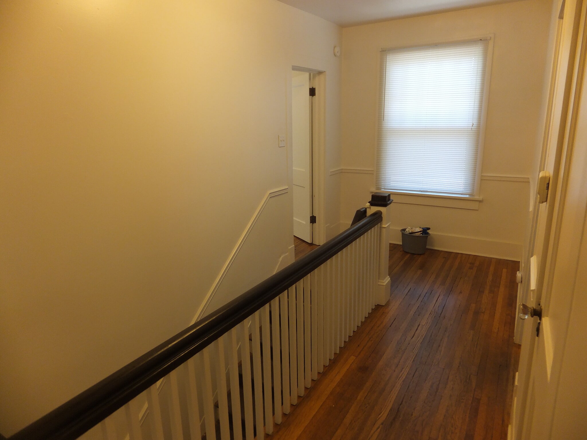 Building Photo - 1401 University Ave