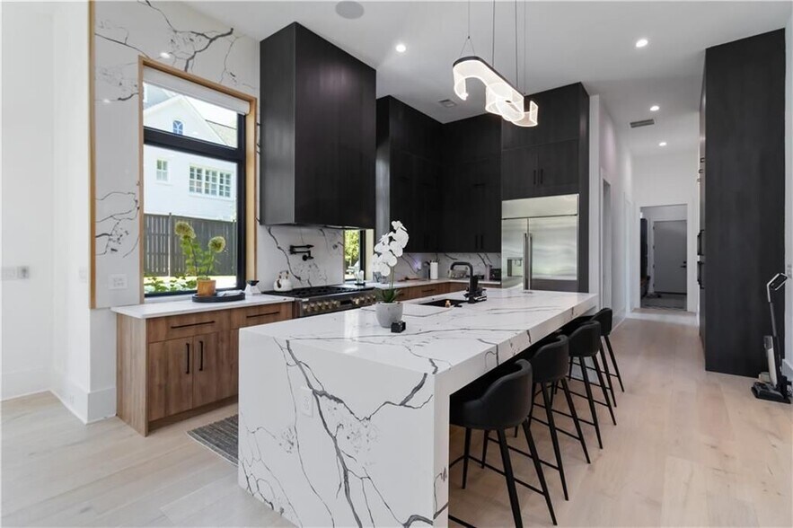 Building Photo - 2824 Ashford Rd NE