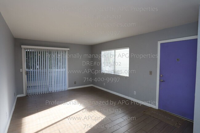 Building Photo - 125 W South St