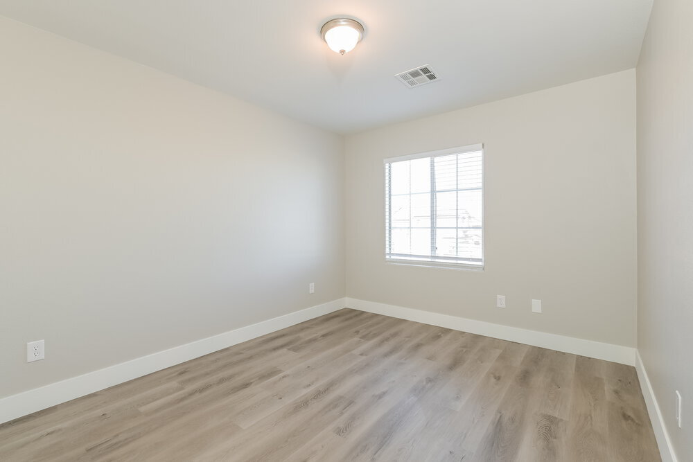 Building Photo - 697 Fragrant Sage Ct