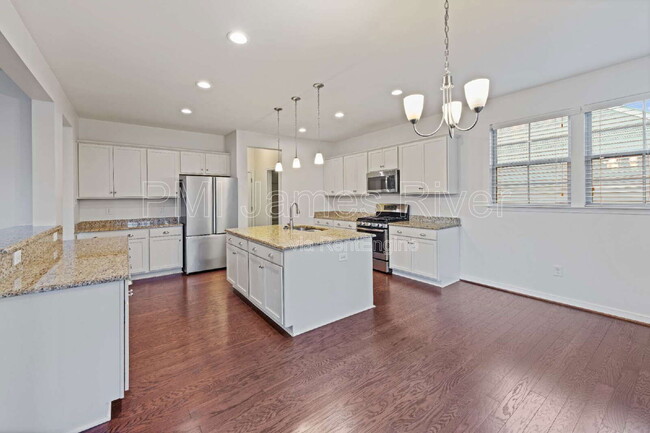 Building Photo - 6442 Hawkswood Wy