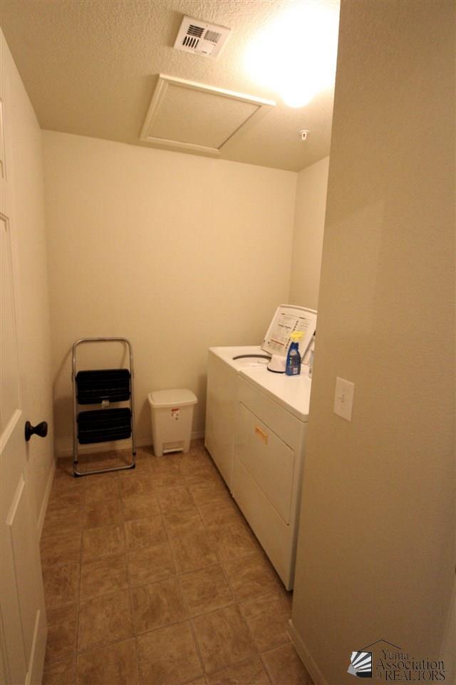 Building Photo - 3082 S Brand Lee Way