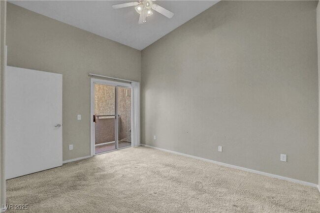 Building Photo - 2052 Jade Creek St