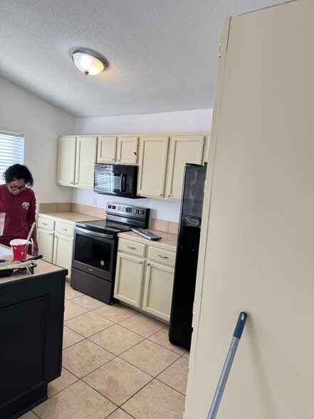 Building Photo - 3602 Woodglow Cir