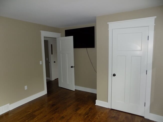 Building Photo - 12 Fogarty Ln