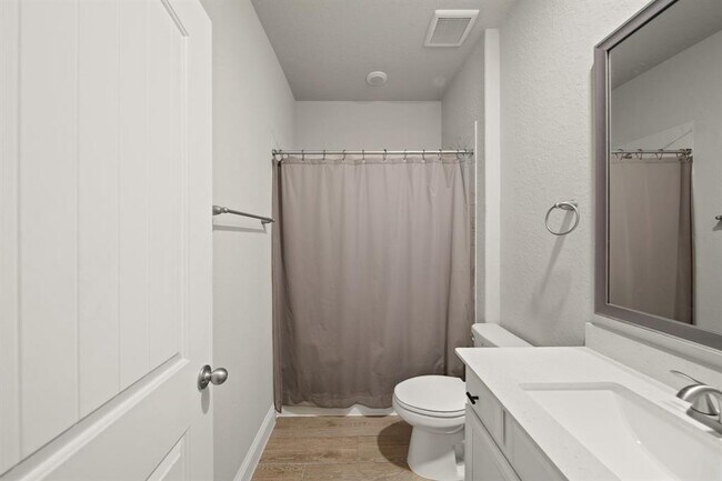 Building Photo - 1735 Harvest Lake Dr