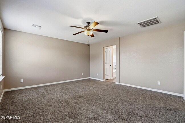 Building Photo - 1004 Wensley Pl