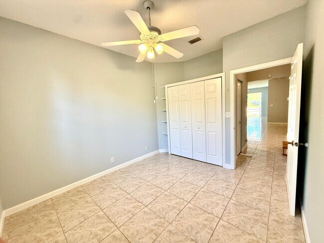 Building Photo - 3162 Via Poinciana