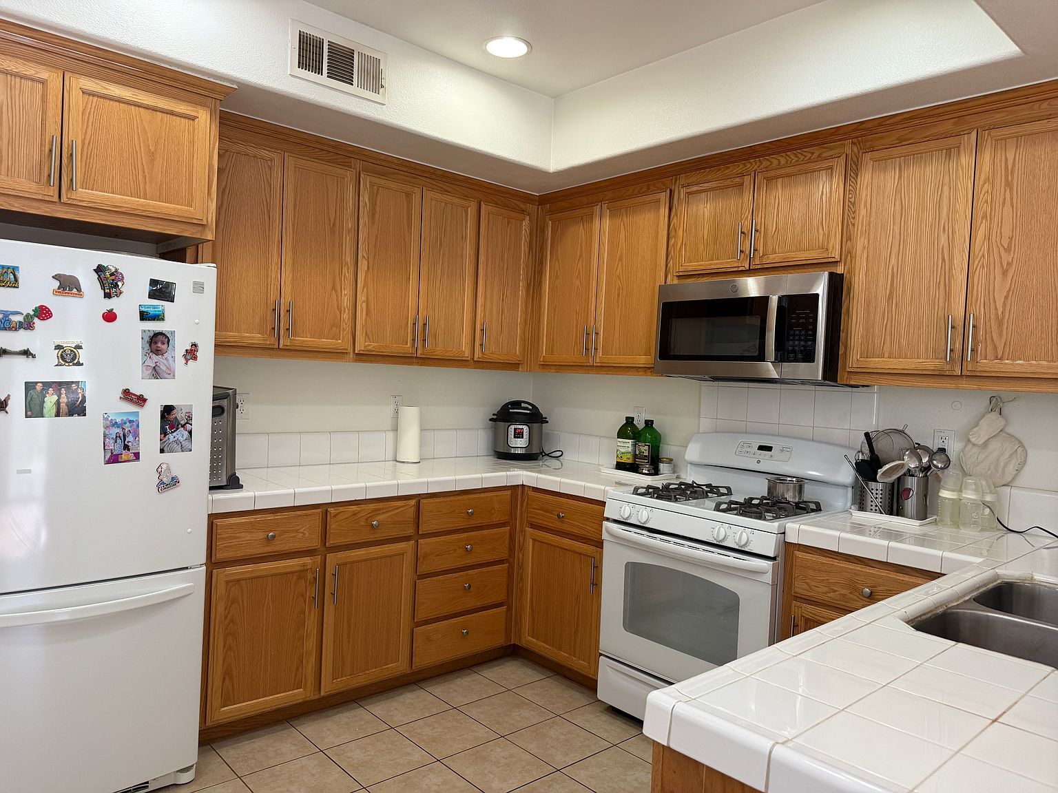 Building Photo - 771 Modern Ice Dr