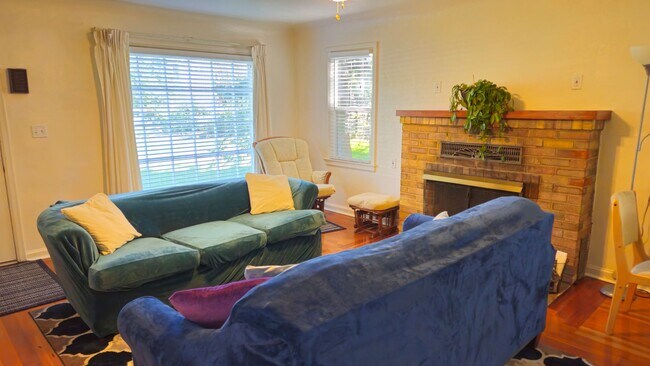 Building Photo - BG Properties, L.L.C.