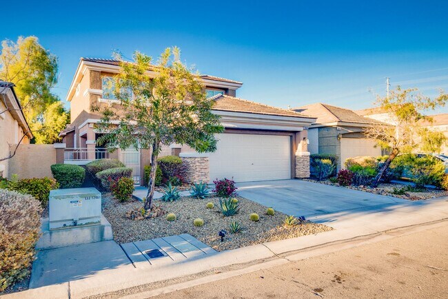 Building Photo - FULLY FURNISHED! Exudes sophistication with designer touches throughout