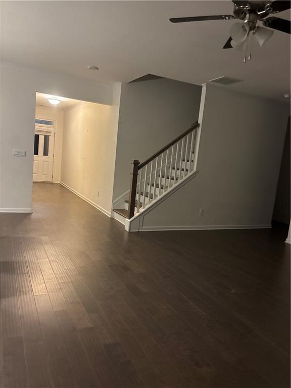 Building Photo - 1161 Hawthorne Cir