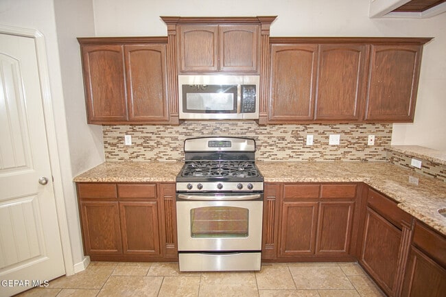 Building Photo - 14508 Smokey Point Dr
