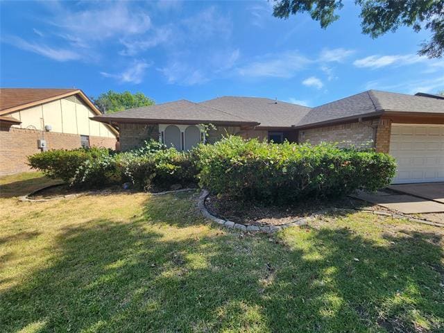 Building Photo - 2442 Hallmark St