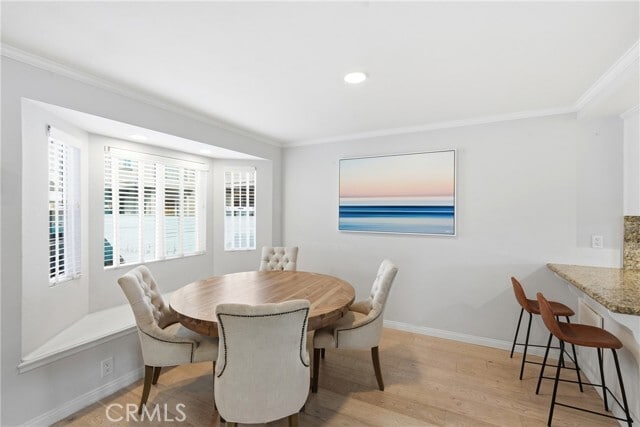 Building Photo - 2213 Dufour Ave