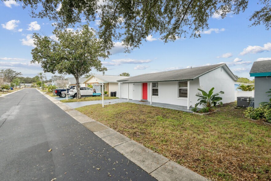 Building Photo - 1018 Osprey Ct