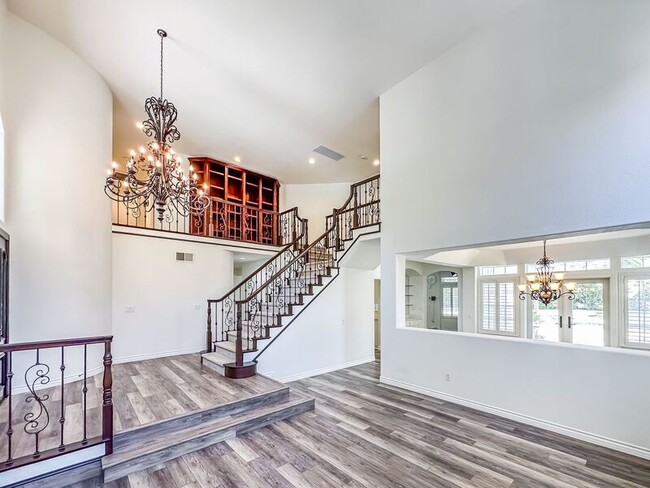 Building Photo - 32971 N Peak Dr