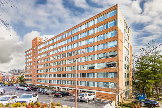 Taft Towers - 1210 N Taft St Arlington VA 22201 | Apartment Finder