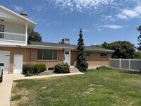 Building Photo - 2394 W 700 S
