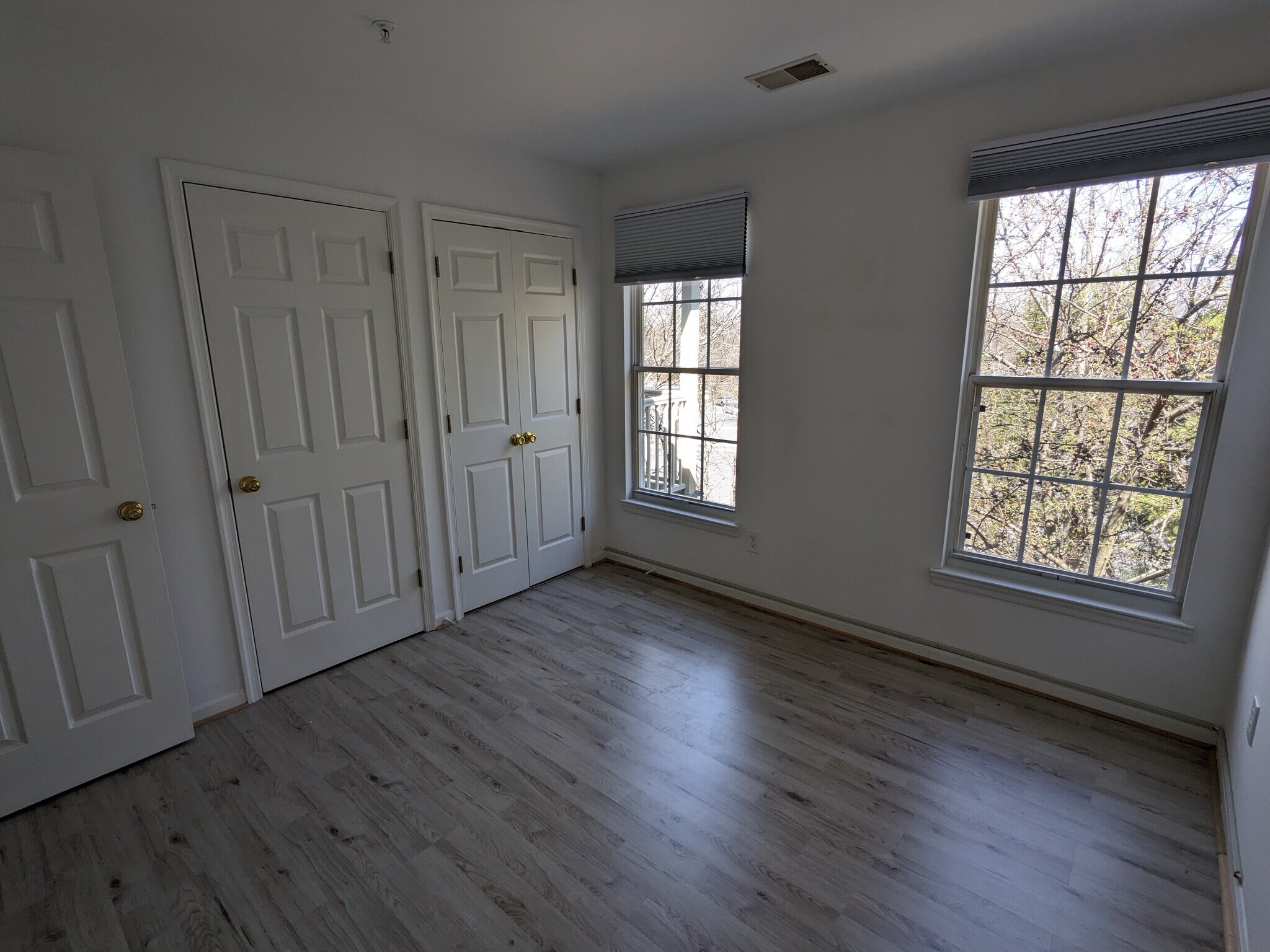 Building Photo - 13101 Briarcliff Ter