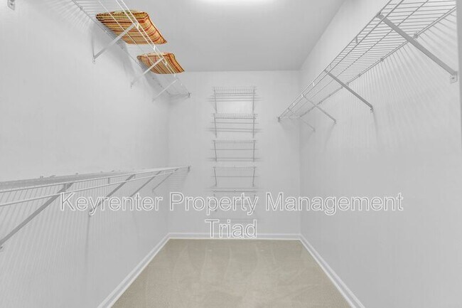 Building Photo - 5420 Whitley Way