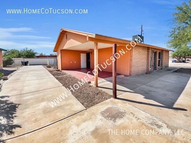 Building Photo - 5102 Fremont Ave