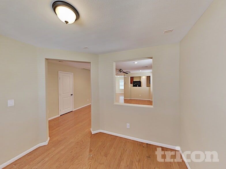 Building Photo - 963 Eureka Dunes Ave