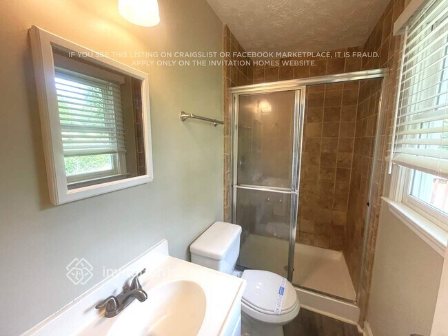 Building Photo - 3952 Butterfield Dr NW