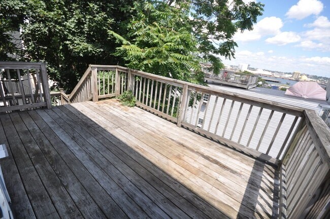 Building Photo - 34 Allston St