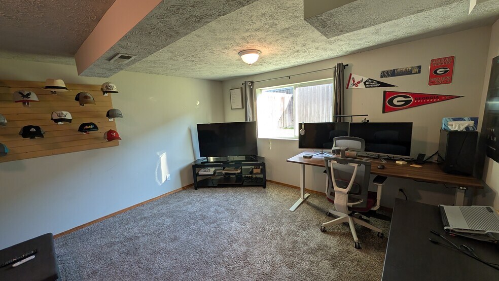 Building Photo - 5717 S Ferrall St