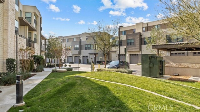 Building Photo - 9608 Nova Pl