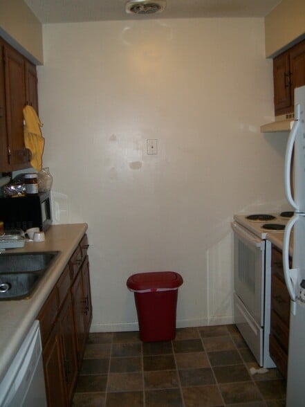 Building Photo - 47 S Williams St
