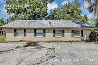 Building Photo - 506 NE 28th Ave