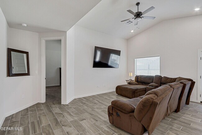 Building Photo - 3609 Bob Snead Dr