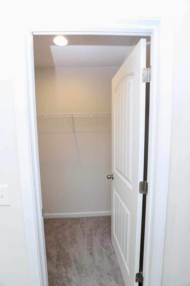 Building Photo - 1854 Gabriel Ln